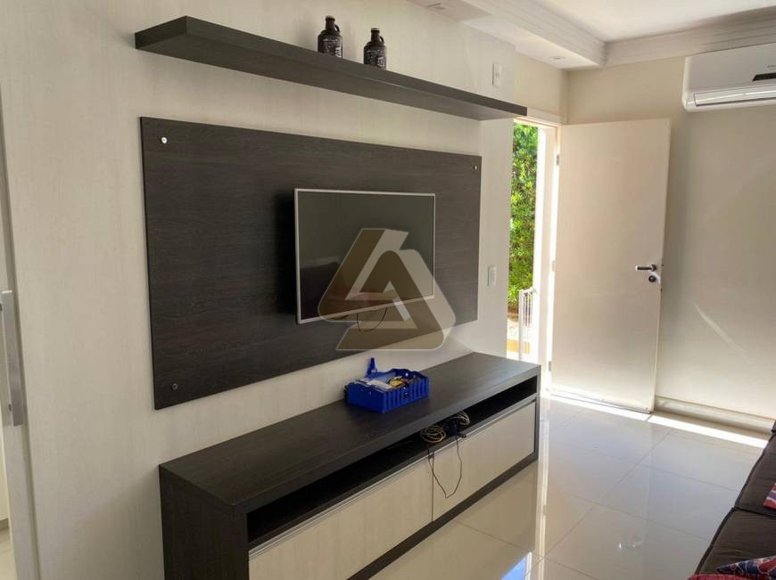 ce204736453f80d23035aa25e870204b