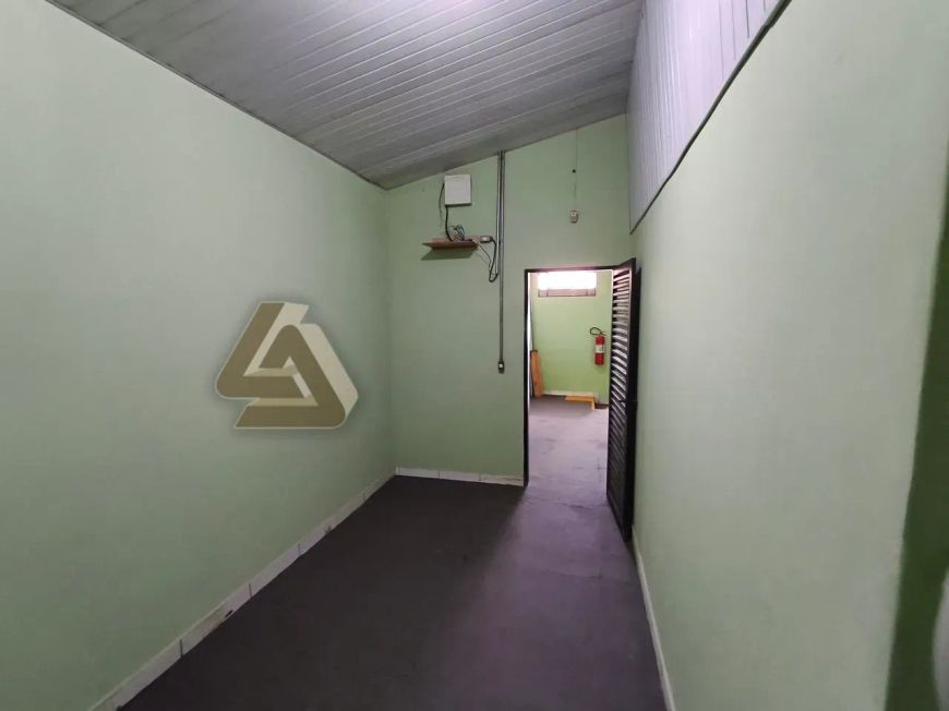 17b6d383c0865cbb0a94915fd396781c