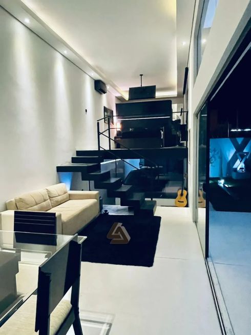 996b69178ecbfae294c90351f3472371