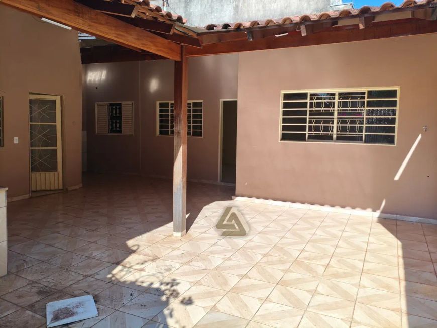 a90117d18d84e2b8fc4c15965650c896-1