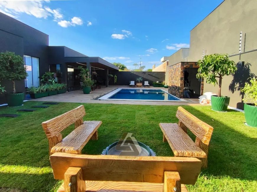 1e2d3e565edb35945982a0abddb0a54e