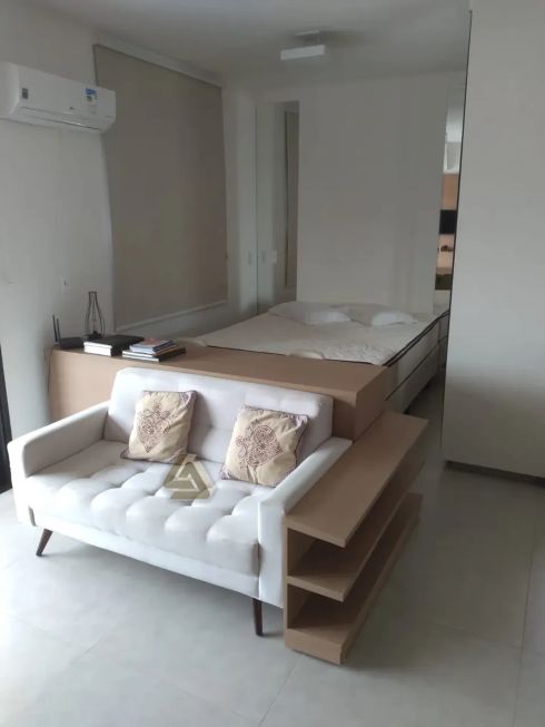 2cb28e150c0f48338b0a7ccff6075ca4