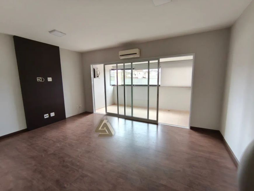 3ad79ba34c13698bd6dbb443d72c869c-1