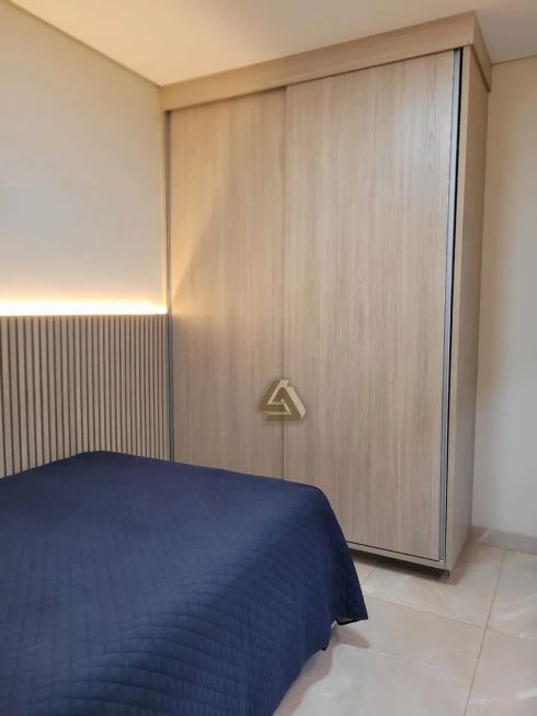 921f3cc92d4dd0f40d1644f318b0f0e5