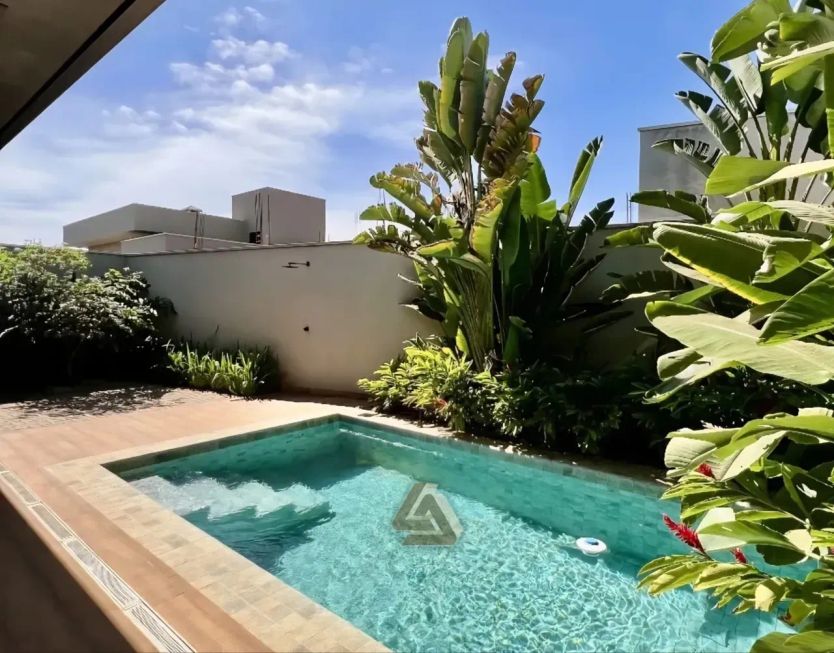 ad6d56b0bcfaab2565d2ccfb2c8a518b