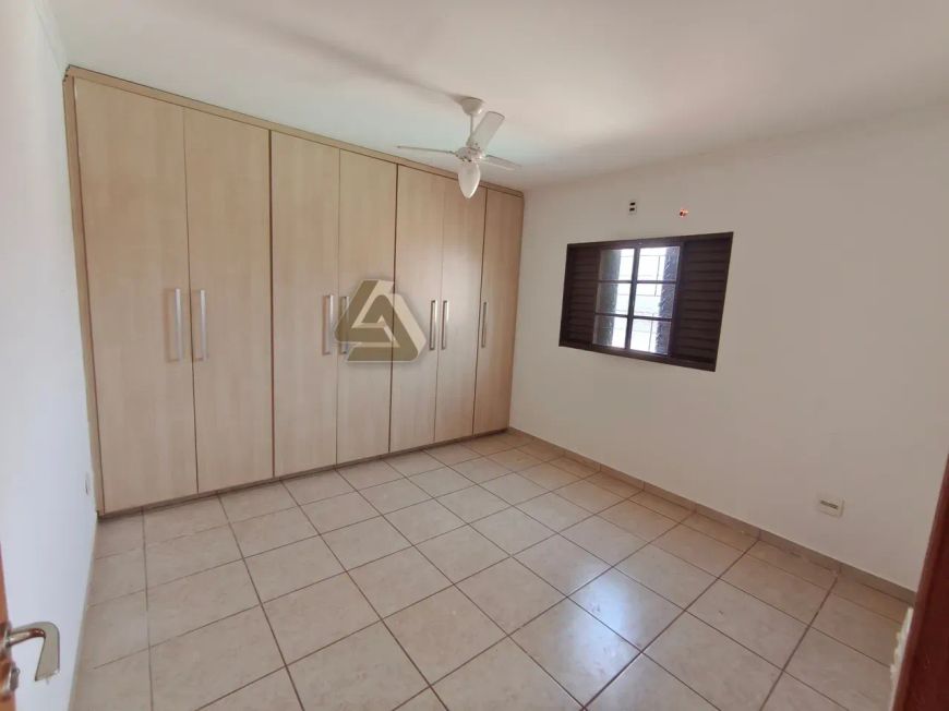 af132b17bc9123c4d1aa9f40a1f6e9b4