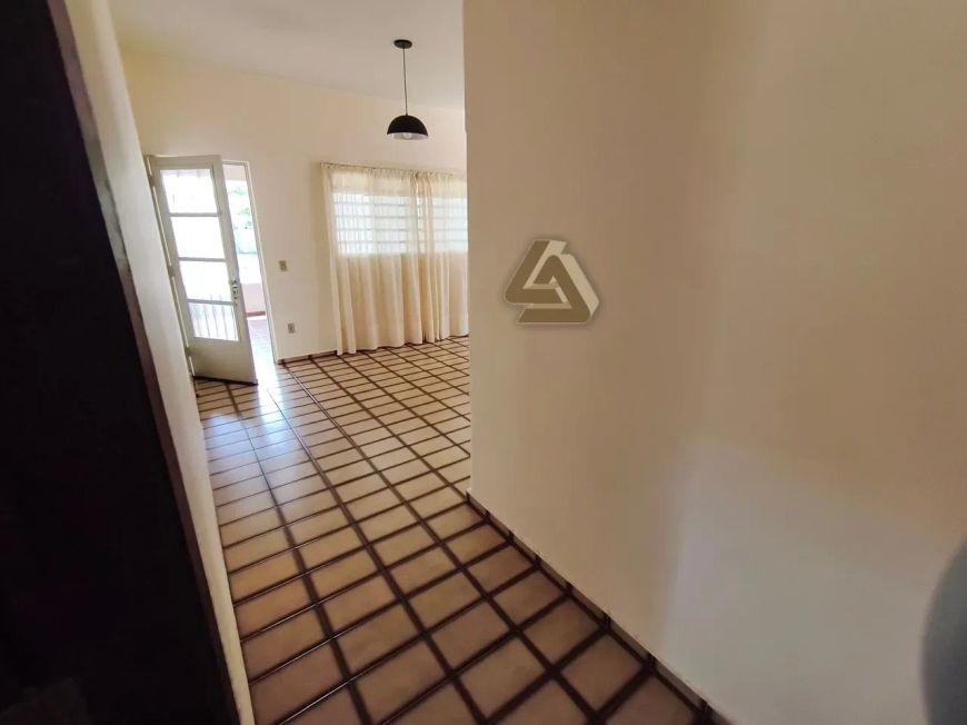 d194c90fb73129c9a297b14f7f708fb0