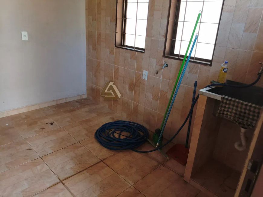 dea72d1de0c65b3d11b7c28ab0ffa5de