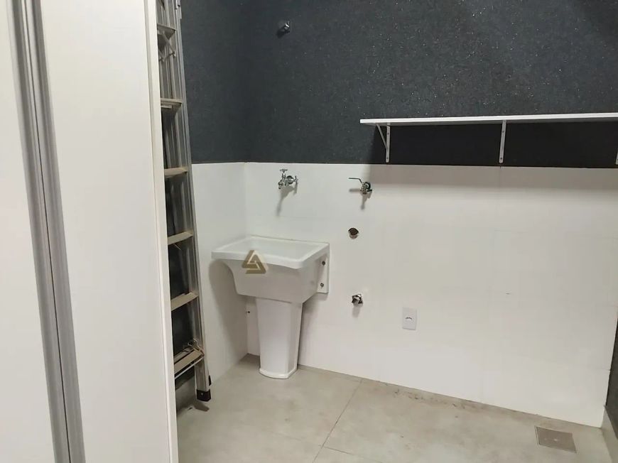 178ca6502e79828f9150d5cb93f0e54d