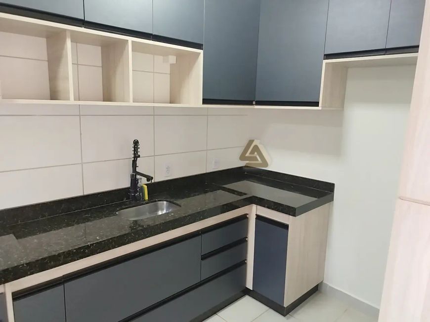 b189d440981feaea6819744348bbf389