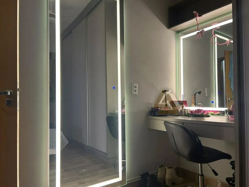 62bb2e0987498f28c1e923262b89d518